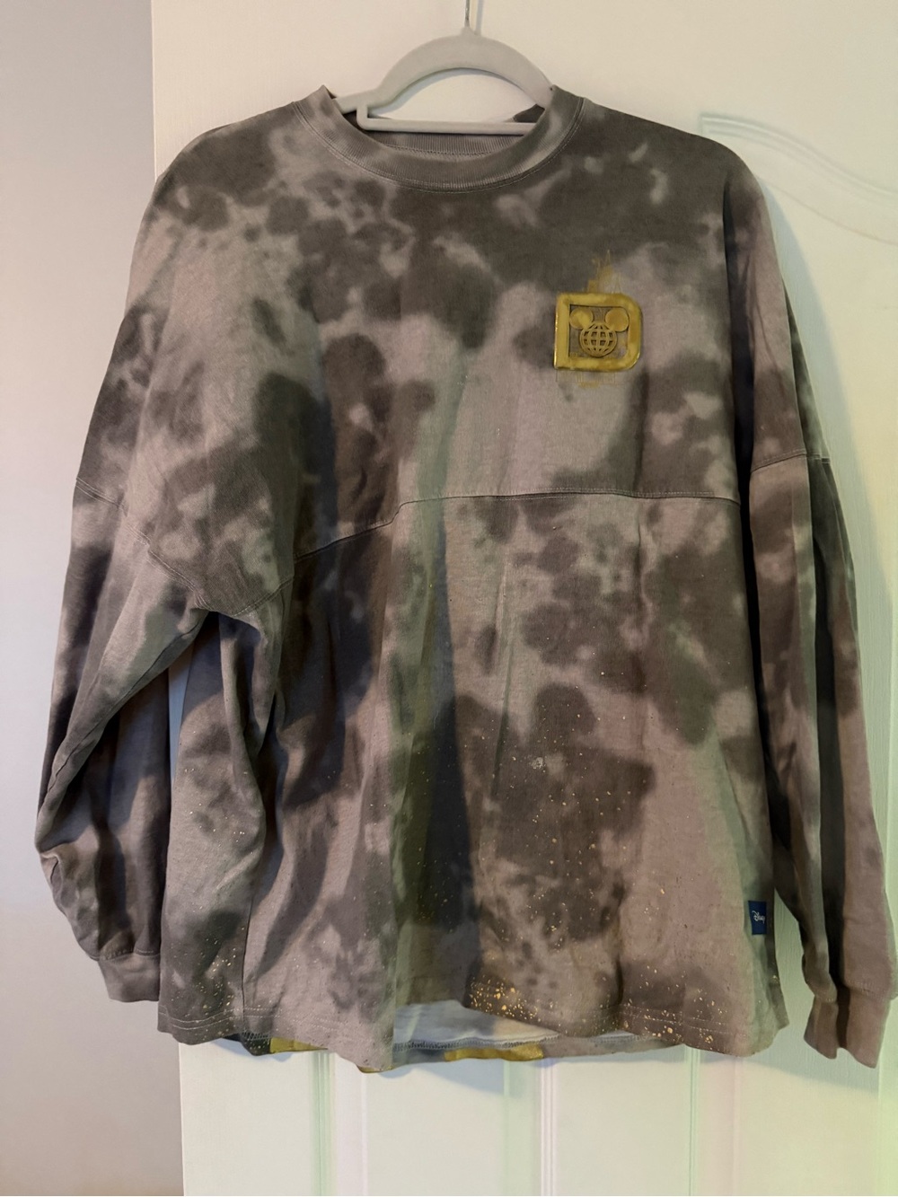 Walt Disney World Spirit Jersey Gray Tie-Dye Gold Castle Size M - Picture 5 of 9
